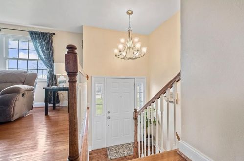 118 Hanover Kendall Rd, Clinton, PA 15026-1402