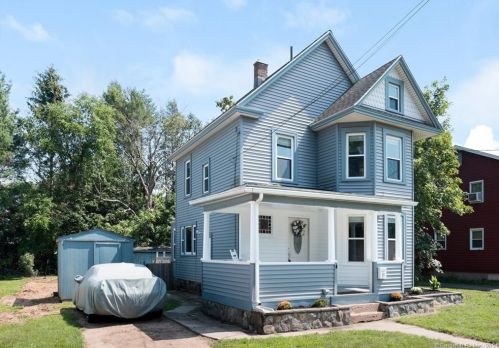 71 Lyness St, Manchester, CT 06040-4819