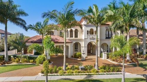 622 Balibay Rd, Ruskin, FL 33572-3323