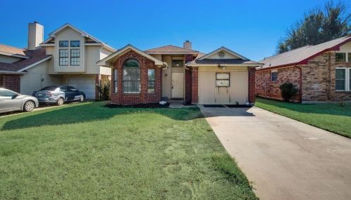1821 Woodhall Way, Fort Worth, TX 76134-5547