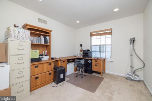 6 Chapman Ln, Bear DE  19701-6364 exterior