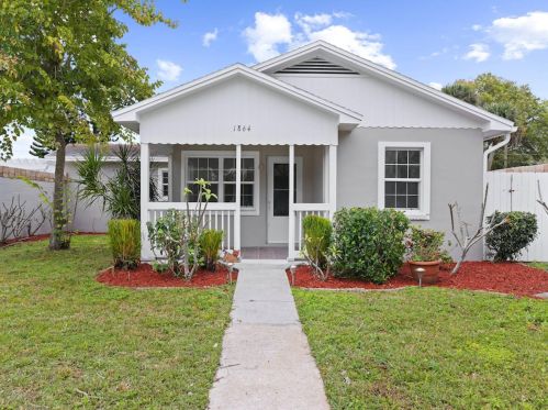 1864 20th Ave, Vero Beach, FL 32960-3574
