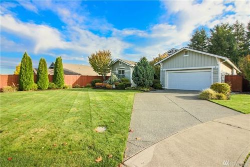 8100 Mercer Ct, Olympia, WA 98516-6335