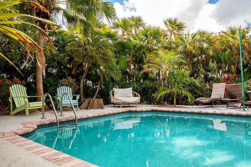 4836 Lee Rd, Delray Beach FL  33445-3287 exterior