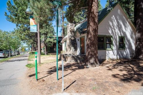 1141 Ski Run Blvd, South Lake Tahoe, CA 96150-8520