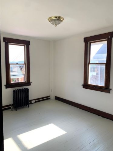 809 24th St, Ambridge PA  15003-1477 exterior