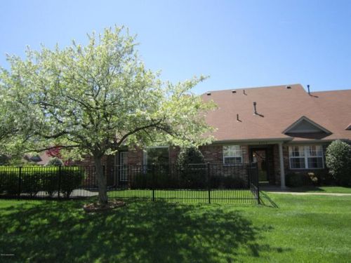 9329 Springmont Pl, Louisville, KY 40241-2231