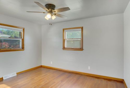 9248 Cottage Grove Pl, Hammond IN  46322-2819 exterior