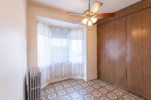 515 Peebles St, Pittsburgh PA 15221-3263 exterior