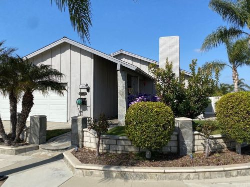 11541 Palawan St, Cypress, CA 90630-5615
