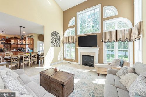 353 Auburn St, Pilesgrove NJ  08098-1201 exterior