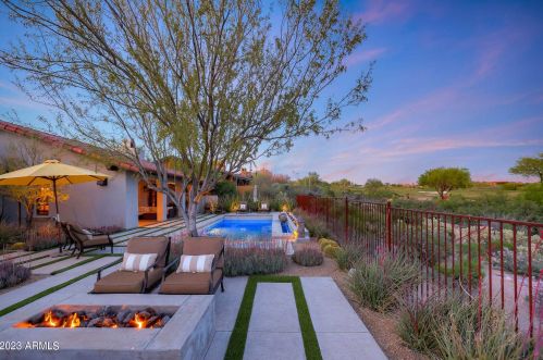 10561 Addy Way, Scottsdale, AZ 85262-4045