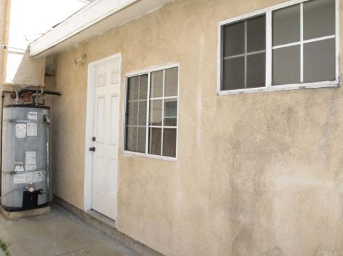 1624 223rd St, Torrance CA  90501-4128 exterior