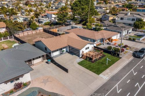 547 Newport Ave, Pismo Beach CA  93433-1611 exterior