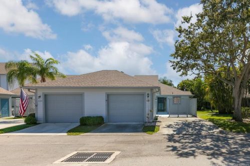 6125 Georgetown Pl, Hobe Sound, FL 33455-7345