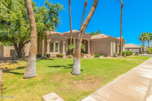 630 Azalea Dr, Chandler, AZ 85248-3858