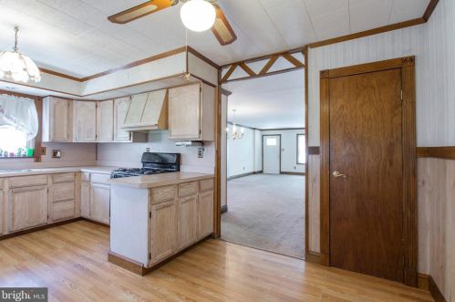 223 Riverview Ave, Ridley Park PA  19078-1628 exterior