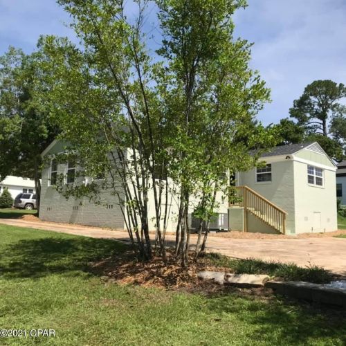 2996 Caledonia St, Marianna FL  32446-3006 exterior