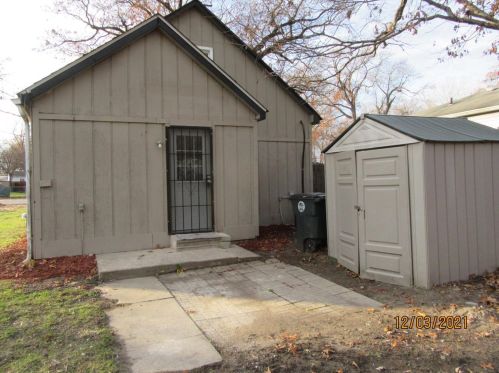 421 Liberty St, Hobart IN 46342-4645 exterior