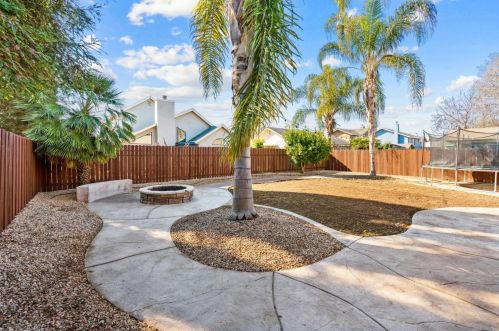 820 Moray Ct, Grayson CA  exterior