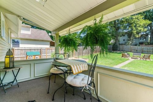 220 Vernon St, New Kensington PA  15068-5844 exterior