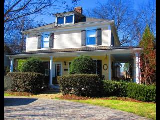 722 Fulton St, Salisbury, NC 28144-3440