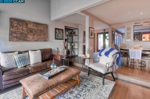 2224 Oneida Cir, Danville, CA 94526-6270