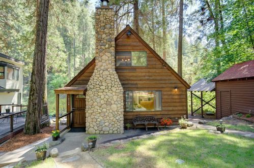 10108 Bull Creek Rd, Pacific House, CA 95726-8908