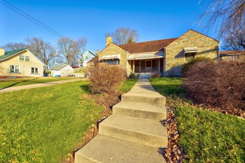 531 Dewey Ave, Bridgeville, PA 15017-2170