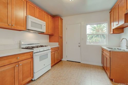 1225 Palmer St, Riverside, CA 92507-1015