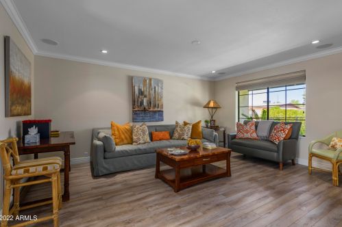 5119 Paradise Dr, Scottsdale AZ 85260-5433 exterior