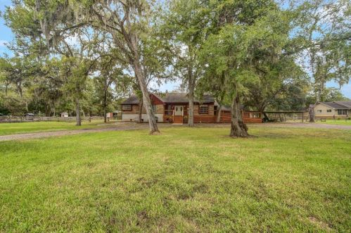 7019 Oak Ln, Richmond, TX 77406-8787