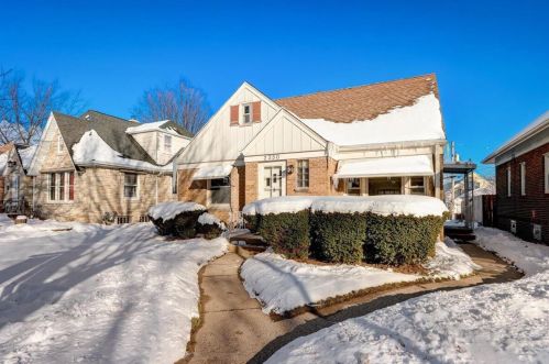 2350 57th St, Milwaukee WI  53219-2214 exterior