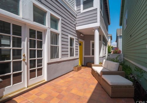 4551 171st St, Lawndale CA  90260-3405 exterior