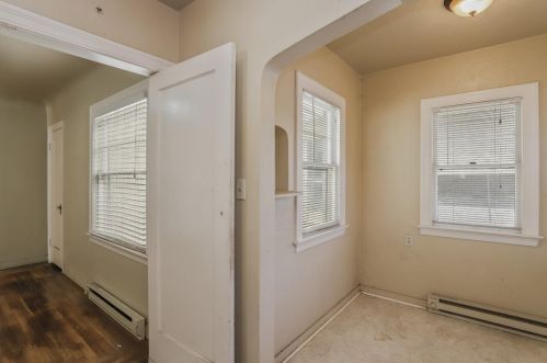 127 Sherman Ave, Manteca CA  95336-4714 exterior