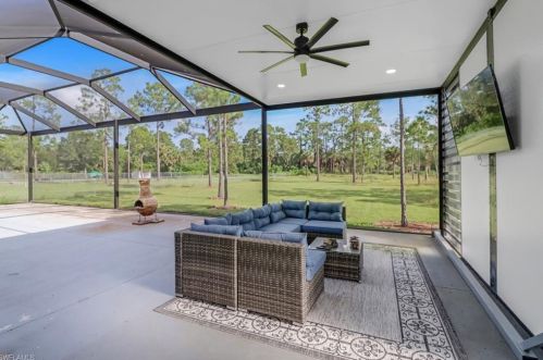 3011 12th Ave, Naples FL  34120-3730 exterior