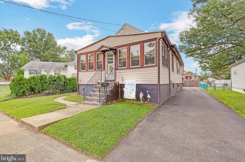 5413 Lexington Ave, Camden, NJ 08109-1136