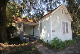 618 1st St, Gainesville FL  32601-5305 exterior