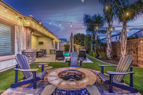 3047 Derringer Way, Gilbert AZ 85297-7889 exterior