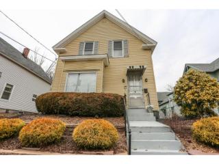 542 Central St, Manchester, NH 03103-3434