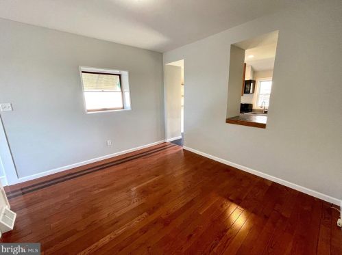 4233 Boone St, Philadelphia PA 19128-5003 exterior