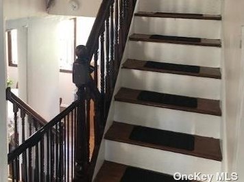 239 Eastwood Blvd, South Setauket NY  11720-2534 exterior