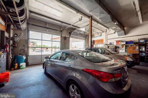 3110 Lancaster Ave, Wilmington DE  19805-1491 exterior