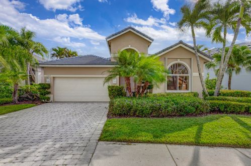 10809 Grande Blvd, West Palm Beach, FL 33412-1333