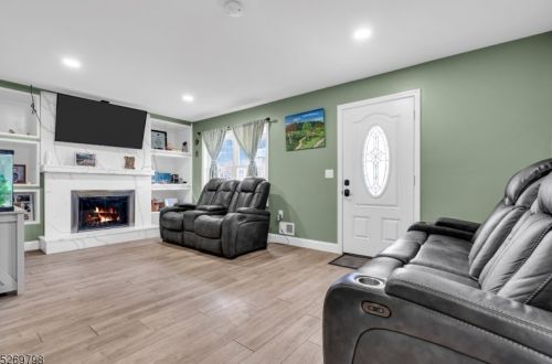 582 Orchard St, Rahway NJ  07065-2228 exterior