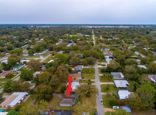 1641 28 Ave, Vero Beach FL 32960-3135 exterior