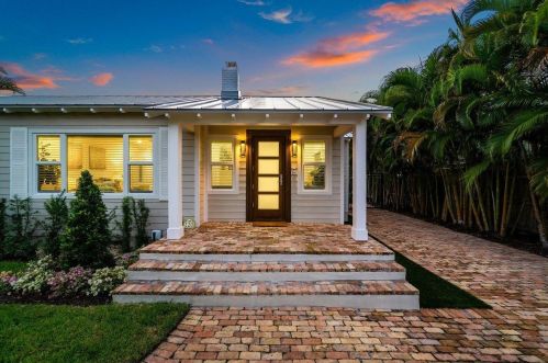 120 7th Ave, Delray Beach, FL 33483-5243