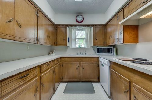 1114 Dumont Dr, Richardson TX  75080-6949 exterior