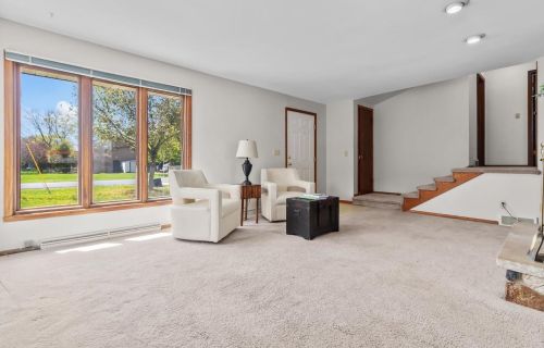 1567 Maloa St, Menasha WI  54952-1219 exterior