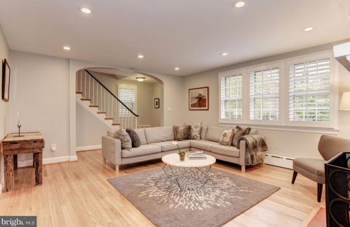 4120 17th St, Washington, DC 20011-5305